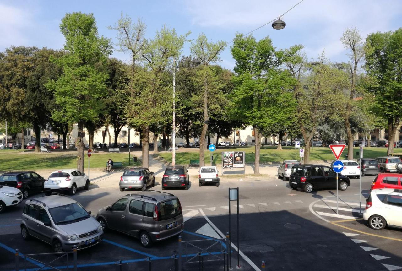 Mercatale Apartment Prato  Szoba fotó